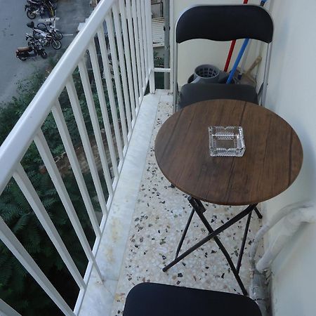 Appartamento Original House Larissa Esterno foto